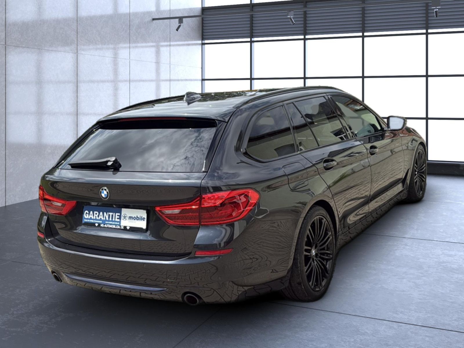Fahrzeugabbildung BMW 520 d Touring Sport Line  / Reifen neu