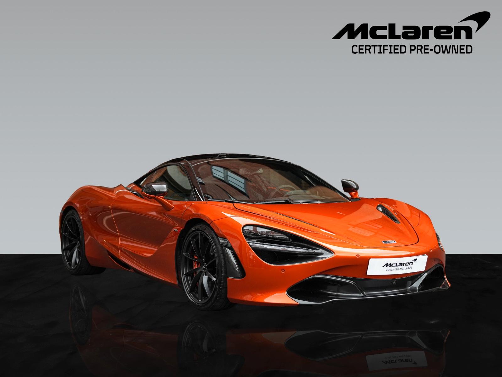 McLaren 720S Coupé | Carbon Exterior | B&W | Stealth