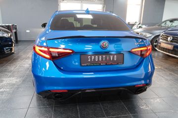 Alfa-Romeo Giulia - 7