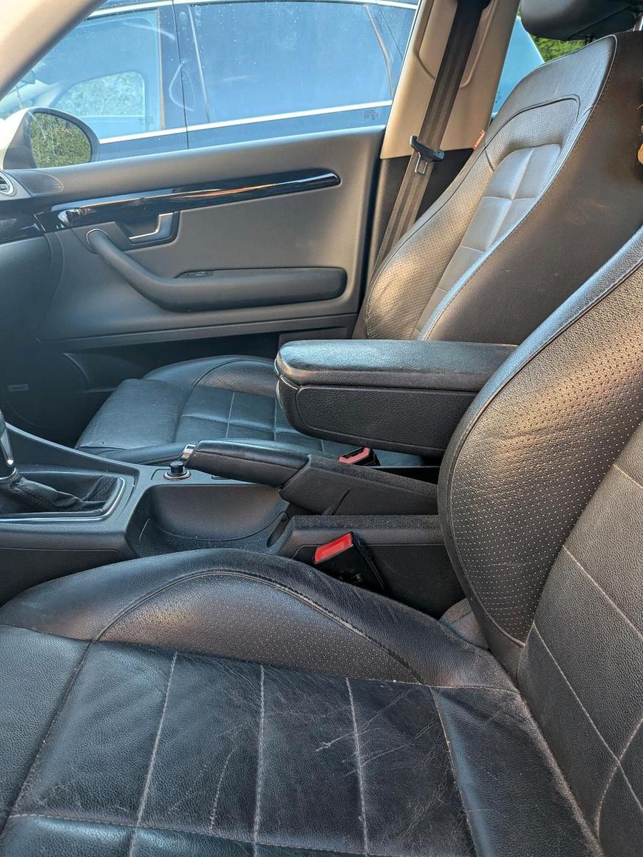Seat Exeo 2011 — photo 12