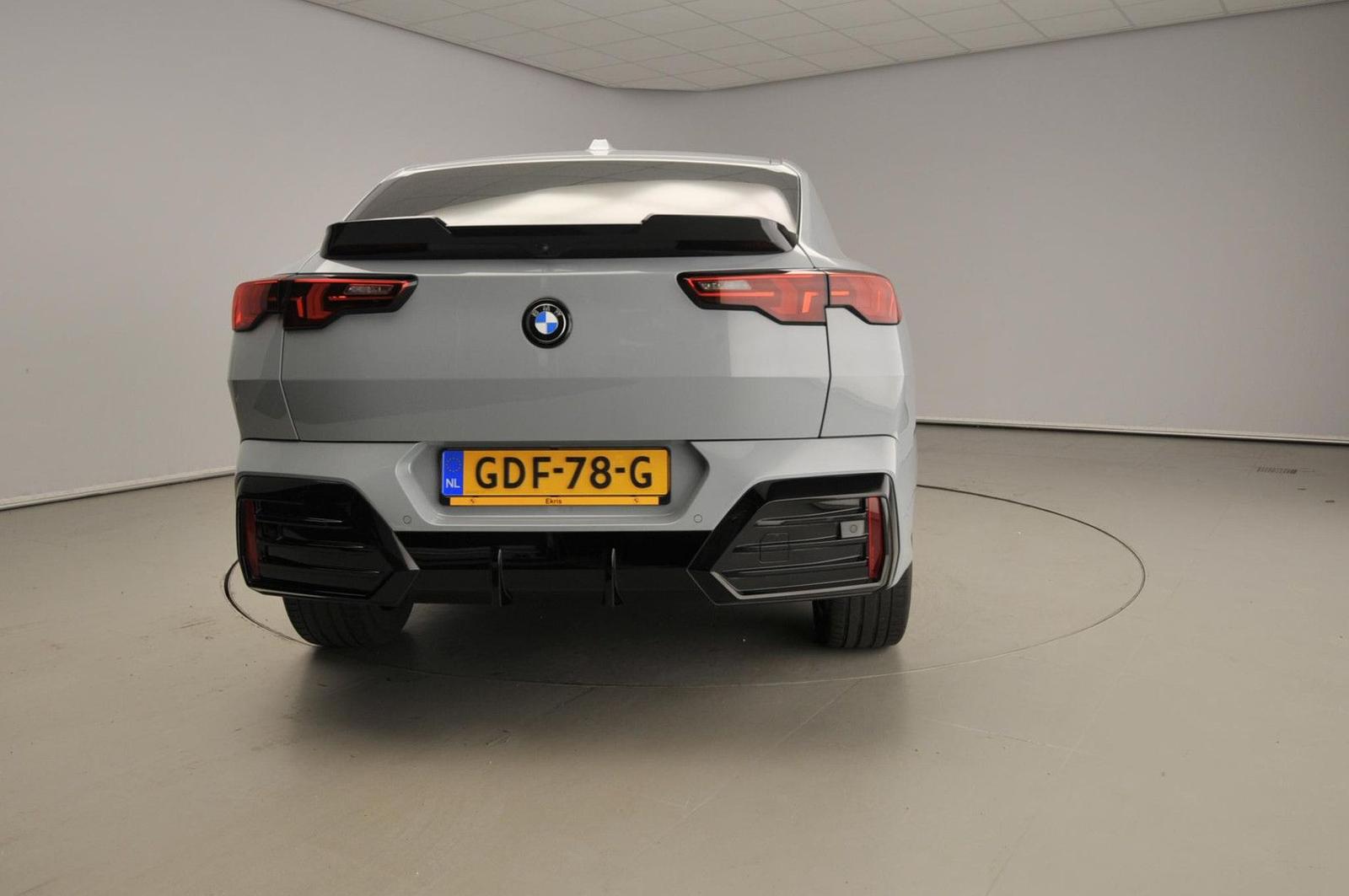 BMW X2 sDrive20i M-Sportpakket LED navi Spor, миниатюра 3