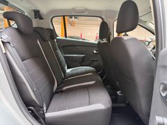 DACIA Sandero II Stepway Prestige|Automatik|Navi|17tkm DACIA Sandero II Stepway Prestige|Automatik|Navi|17tkm
