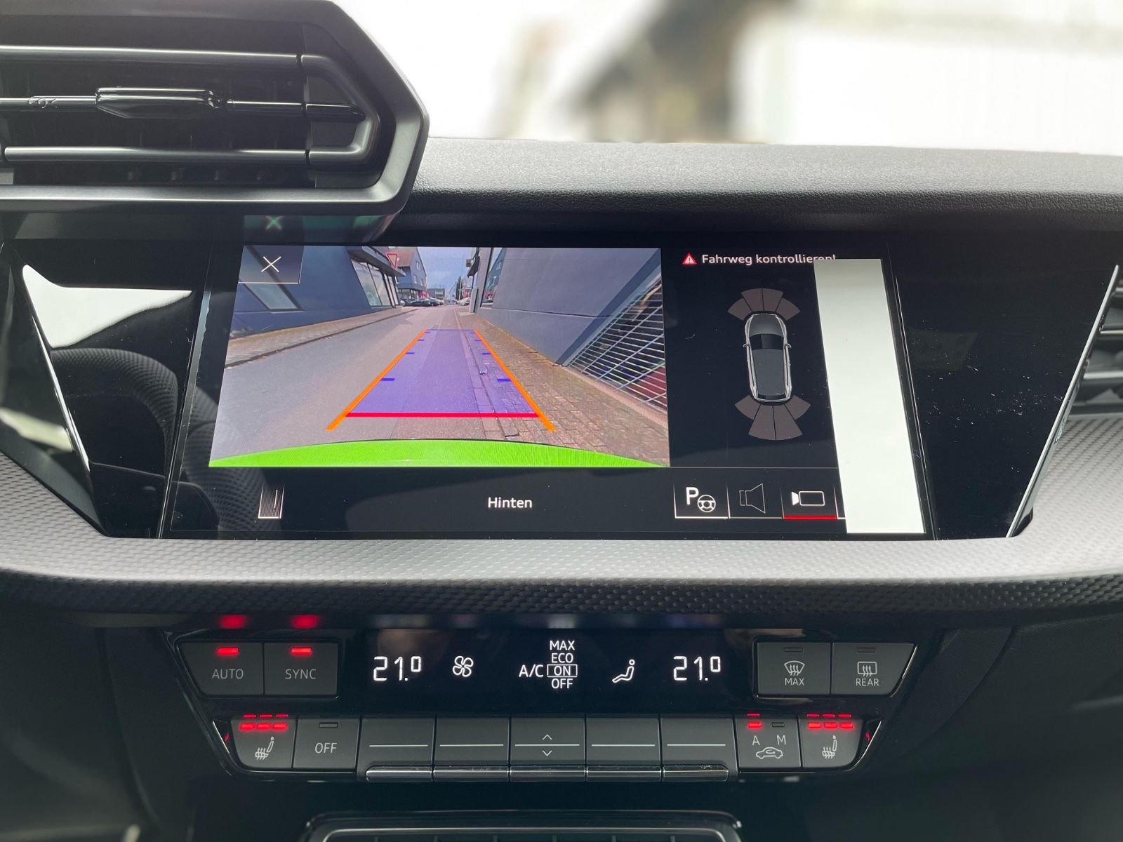Fahrzeugabbildung Audi RS3 SB Facelift |Matrix|ACC|Sonos|RS-Schalen|HUD