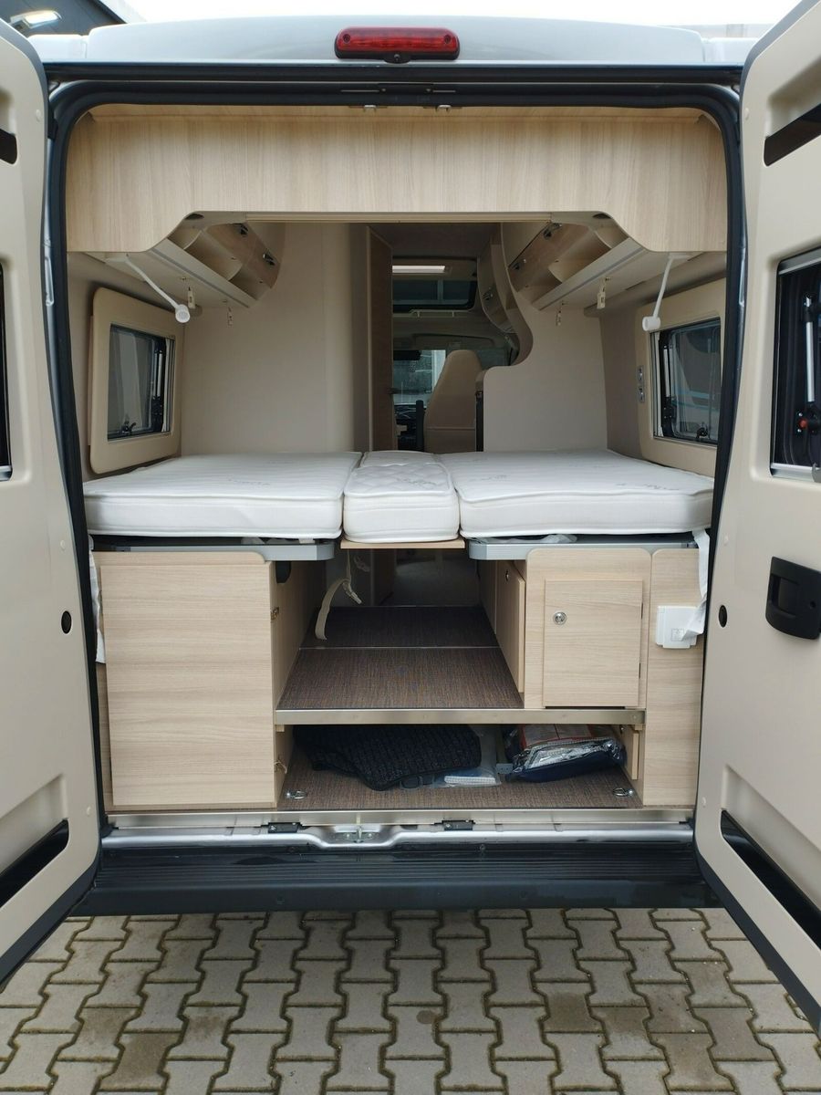Fahrzeugabbildung Eura Mobil Van V 635 EB Automatik, 180 PS, Fahrassistenz