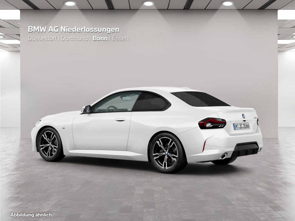 BMW 218 - Bild 8