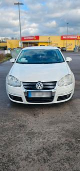 Volkswagen VW 1.6 TDI Jetta - Volkswagen Jetta: V6