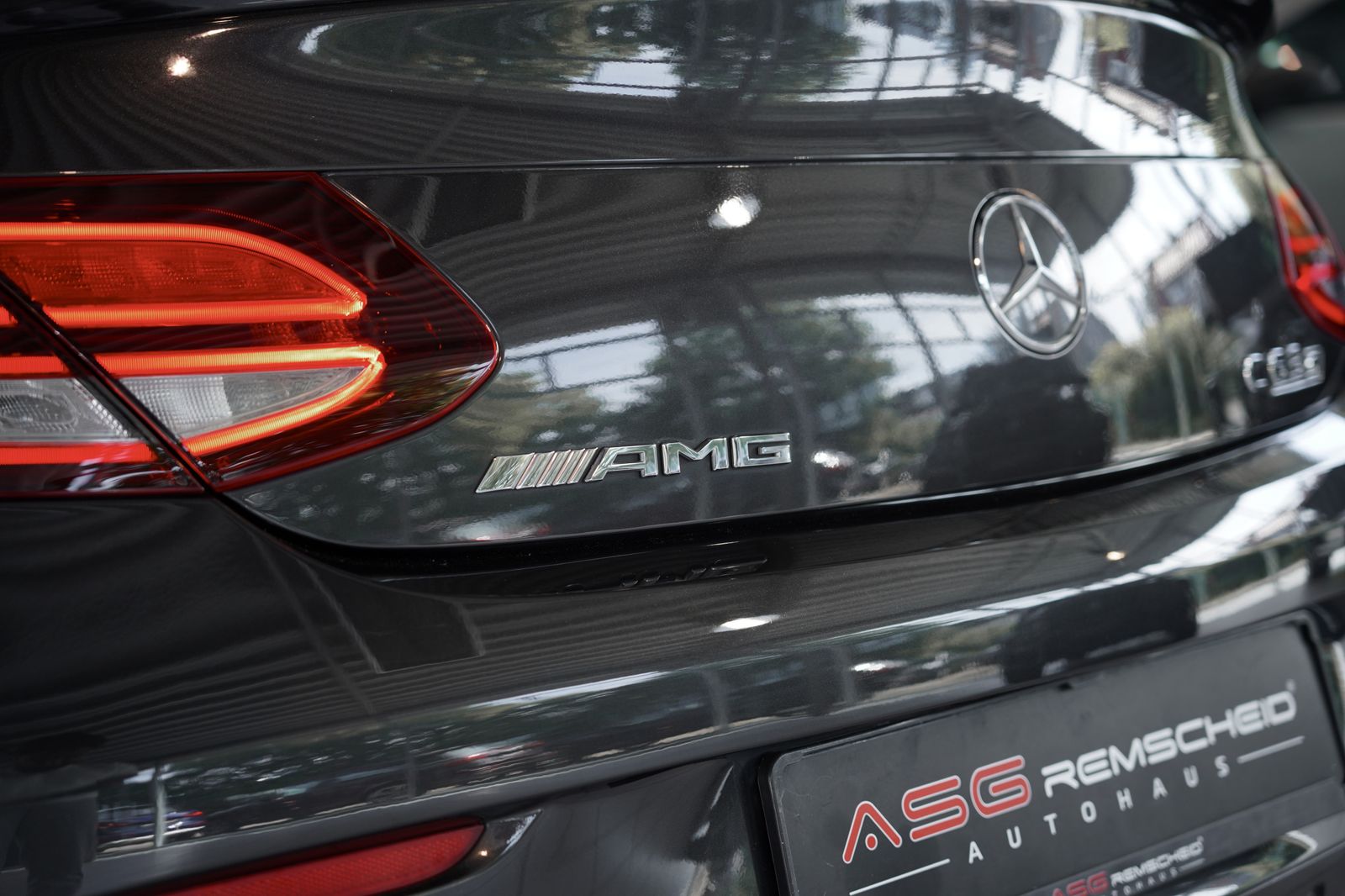 Mercedes Benz C 63 Amg