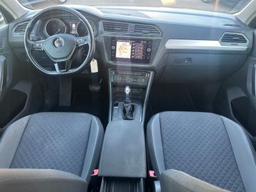 Volkswagen Tiguan - 9