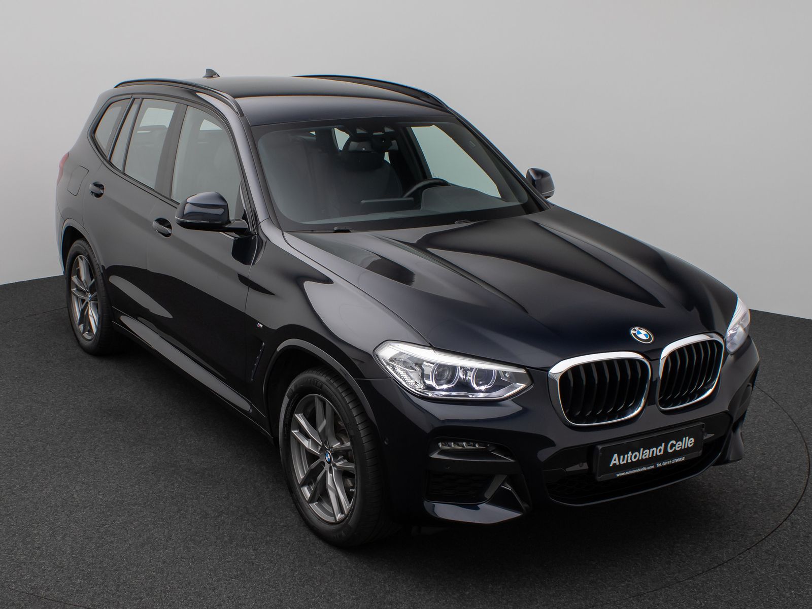 Fahrzeugabbildung BMW X3 xD20d M Sport Kamera DAB HiFi AHK Alarm 19Zol