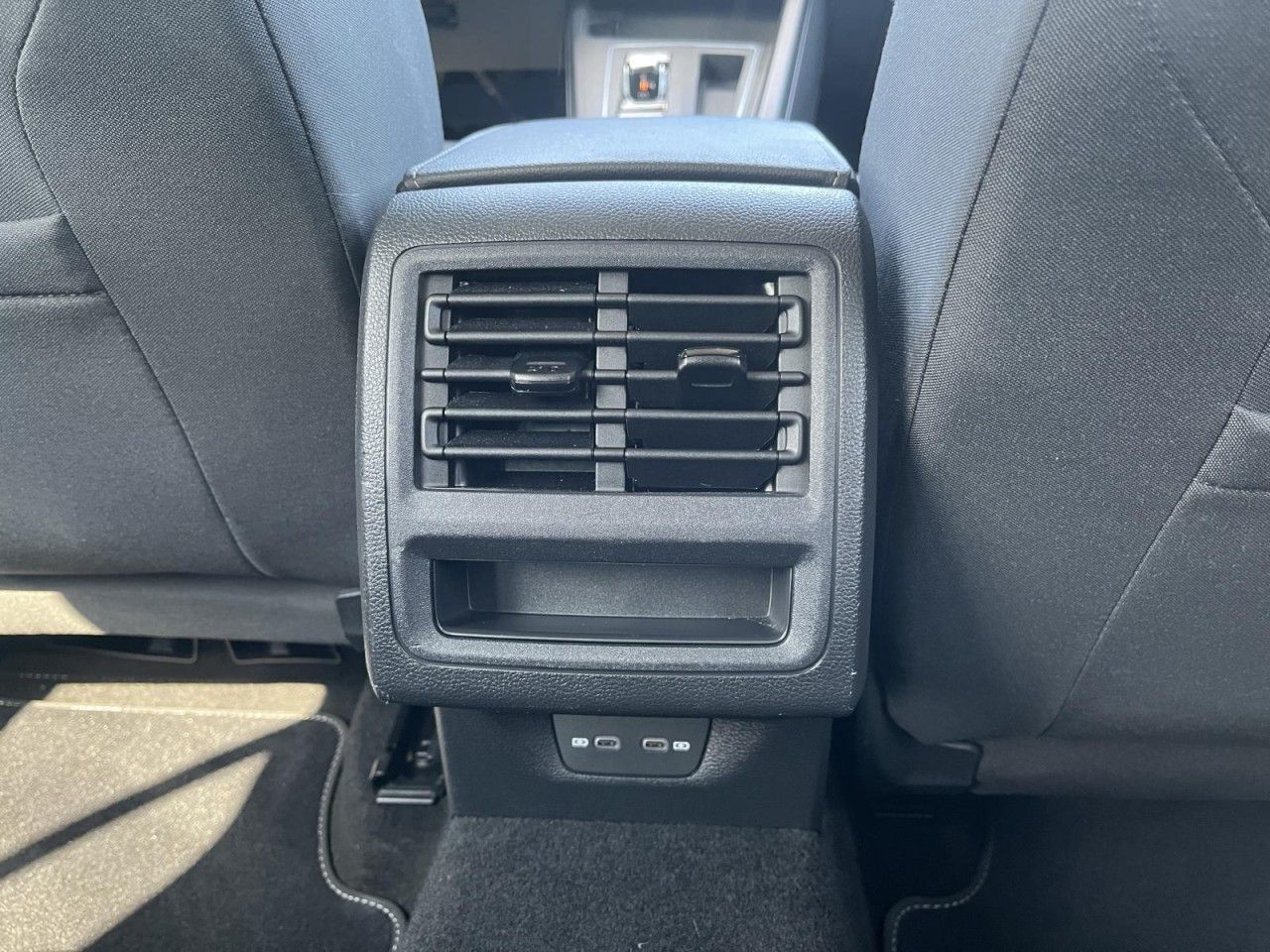 Volkswagen Golf - Bild 11
