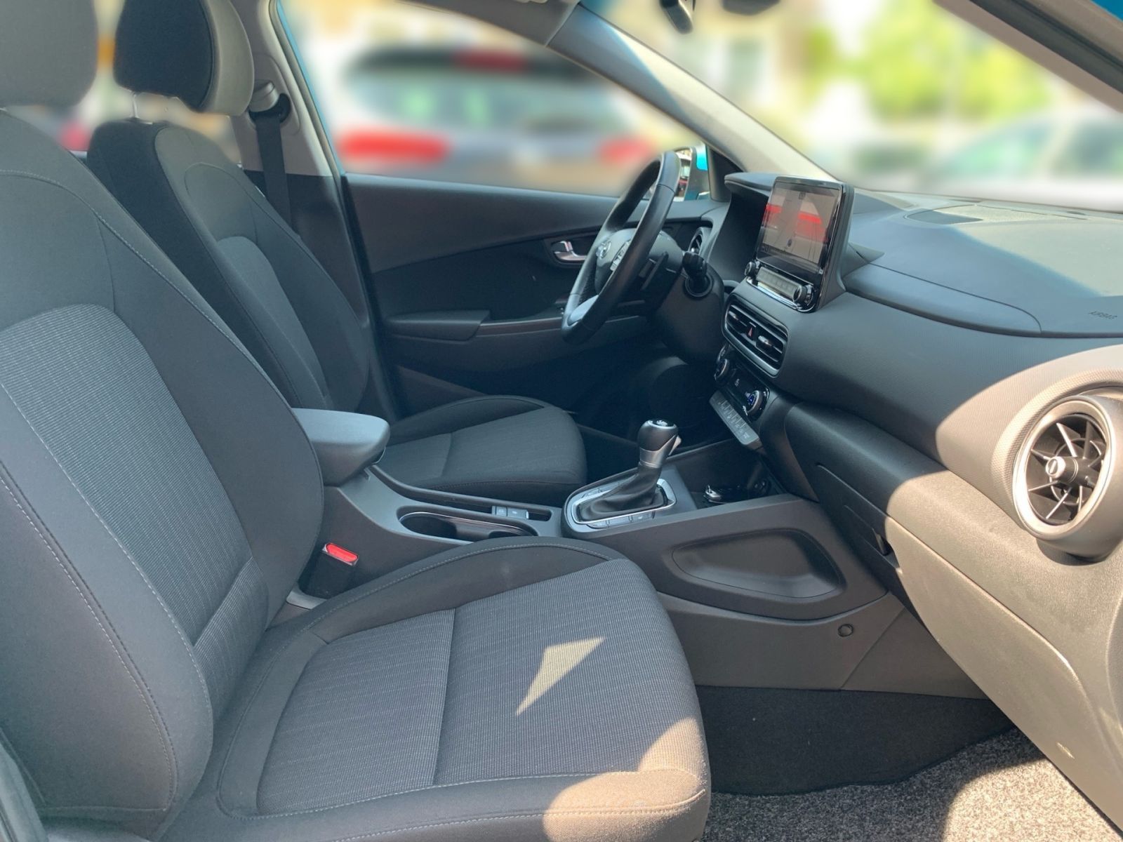 Fahrzeugabbildung Hyundai KONA 1.6 GDI Prime Hybrid Navi LED