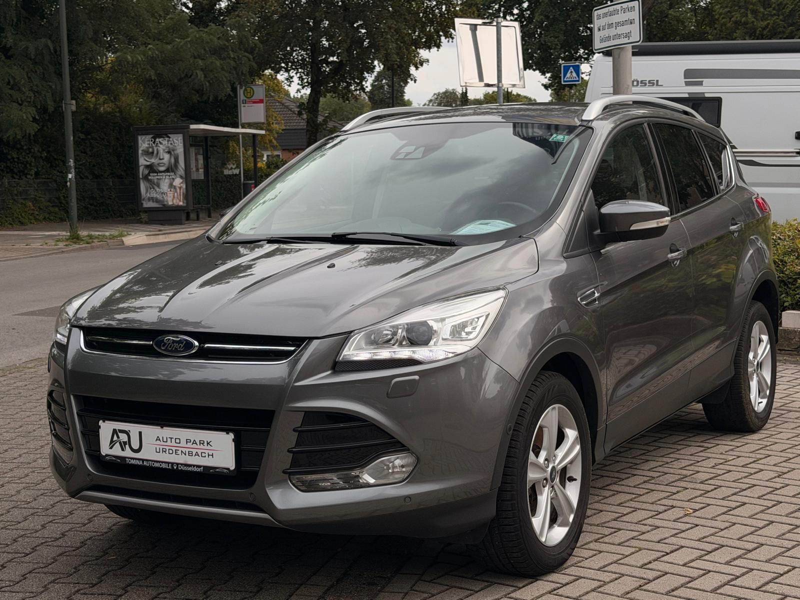 Ford Kuga Titanium. AHK. Kamera. 1 Hand. Scheckheft