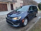 Chrysler Pacifica Touring leder Navi  - Chrysler Gebrauchtwagen von 2018