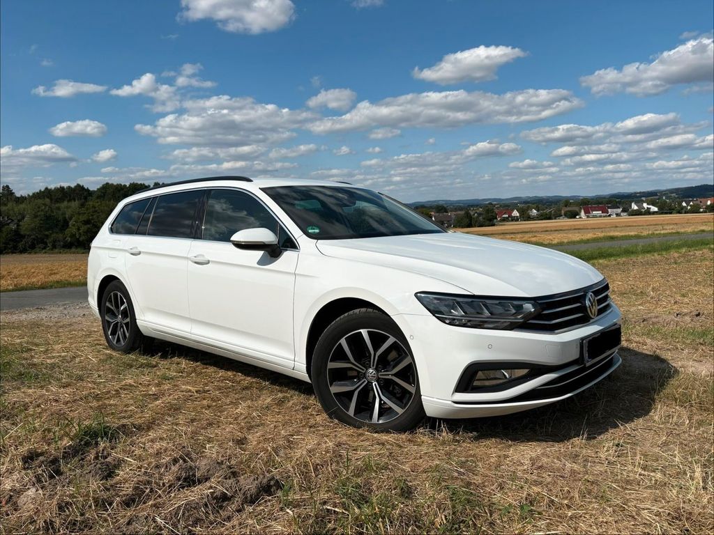 Image of Volkswagen Passat Variant