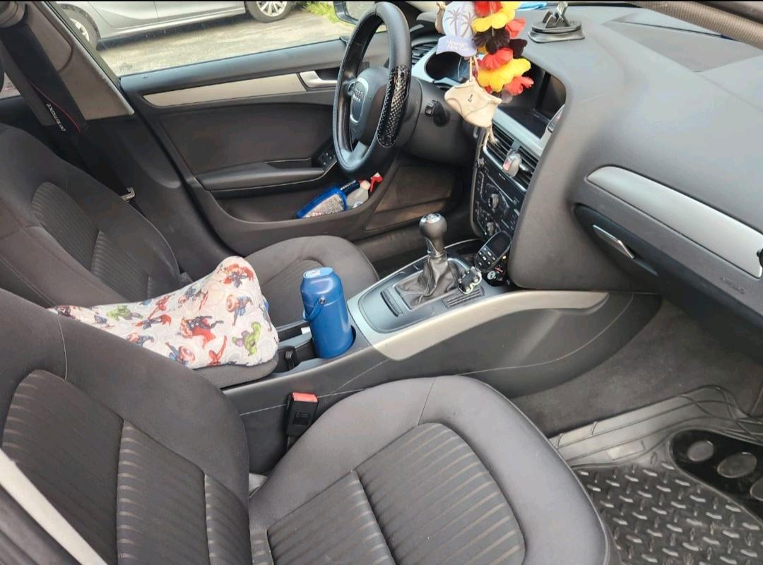 Audi A4 2008 — photo 5