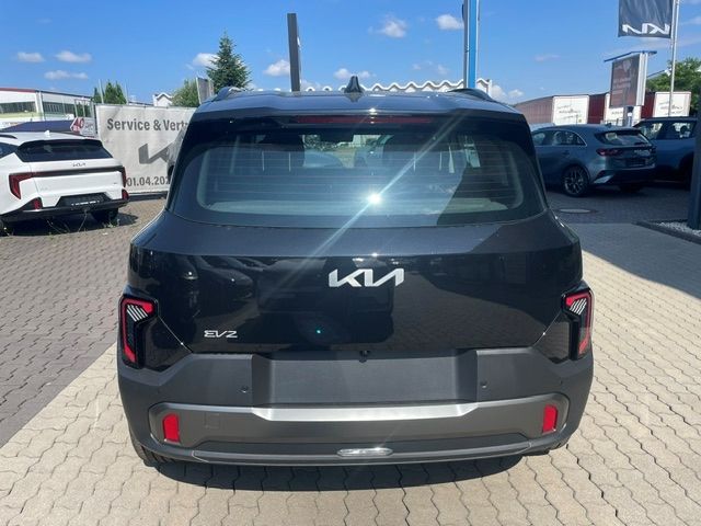 Fahrzeugabbildung Kia EV2 108 kW Earth Kamera LED totWinkAss PDC/SHZ