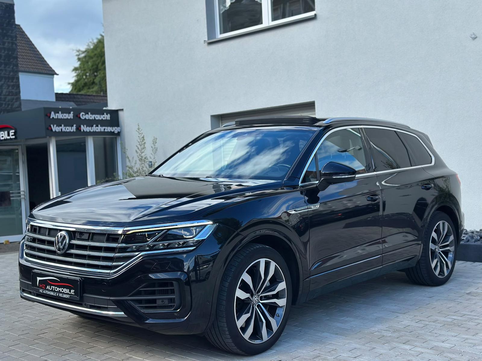 Volkswagen Touareg R-Line Elegance 4Motion *NACHTSICHT*PANO