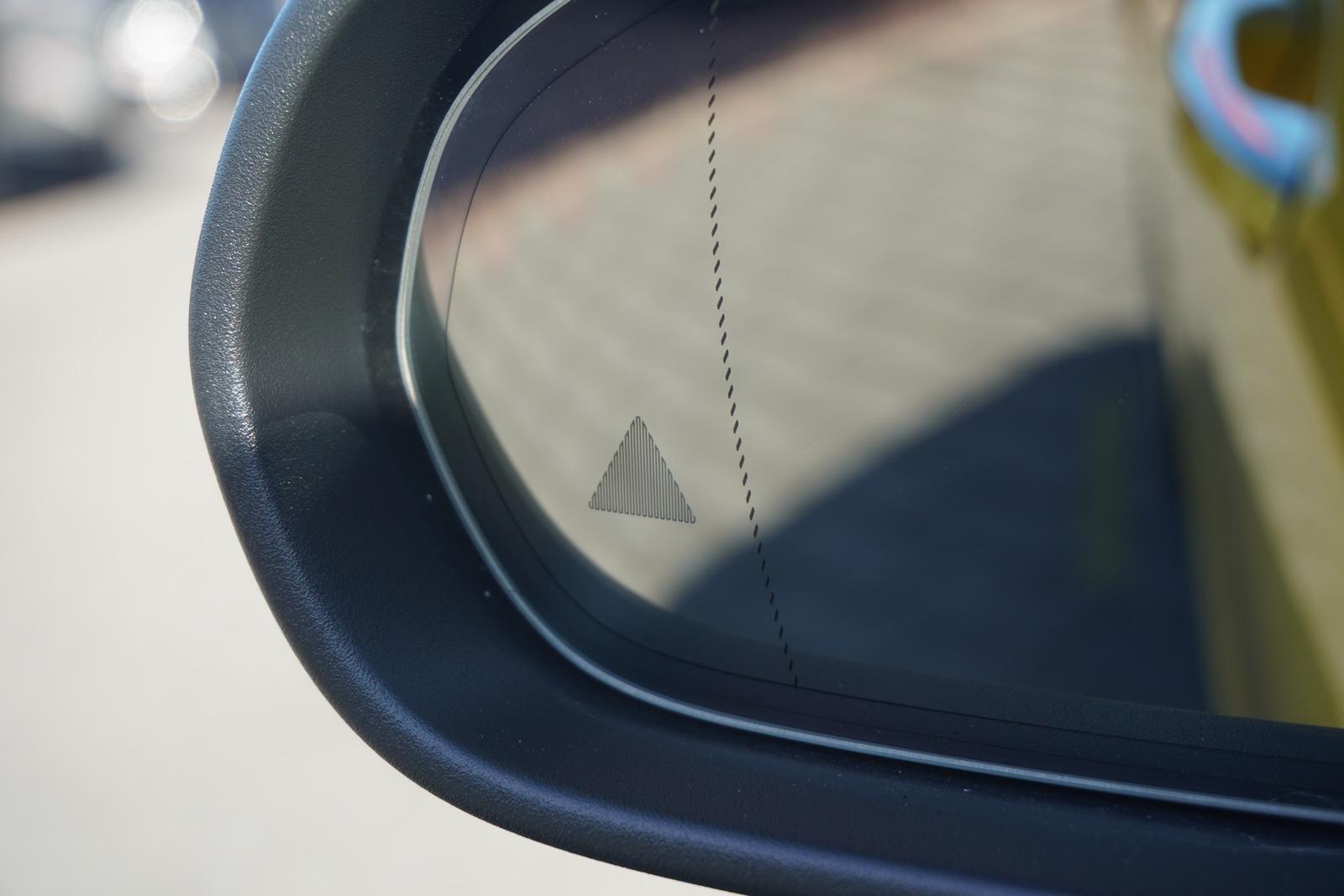 Mercedes-Benz CLA AMG Line LED Navi 360° AHK Panorama ACC, миниатюра 26