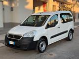 Peugeot Partner Tepee BlueHDi 5POSTI AUTOCARRO N - Peugeot Partner Tepee aus 2018