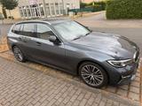 BMW 320d xDrive Touring *Aut.**Laser*Navi.*DAB*Pano* - BMW 320 in Leipzig