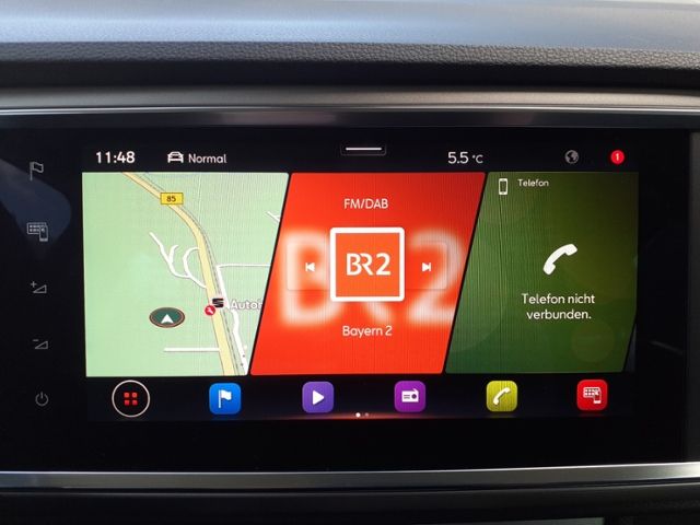 Fahrzeugabbildung SEAT Ateca 1.5 TSI Xperience KLIMA LED NAVI ALU