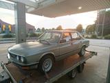 BMW e28 520i Manual  scheunefund - BMW 520: E28 520i