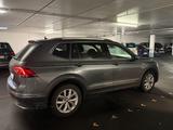 Volkswagen Tiguan Allspace 7 Sitzer VOLL + TÜV NEU + 8X - Volkswagen Tiguan Allspace in Krefeld