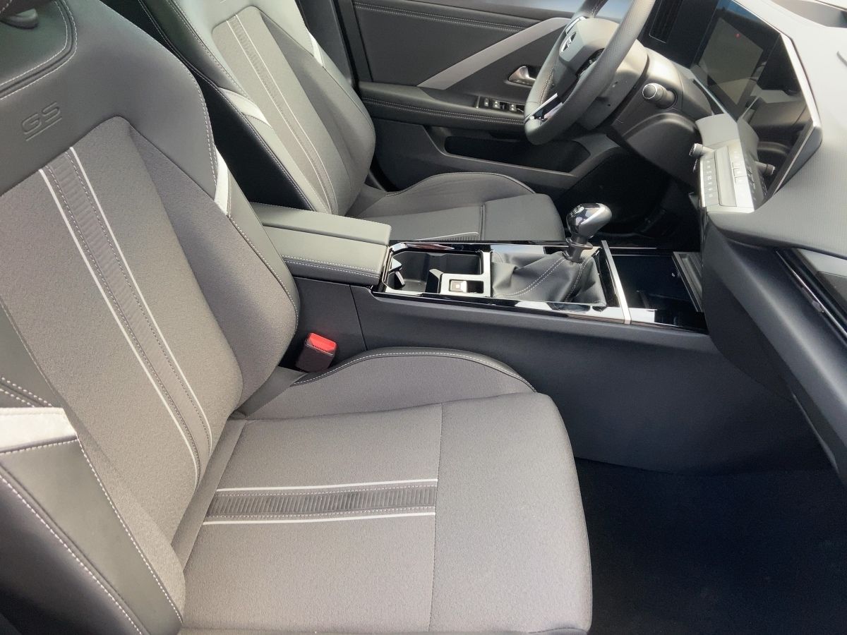 Opel Astra - Bild 11