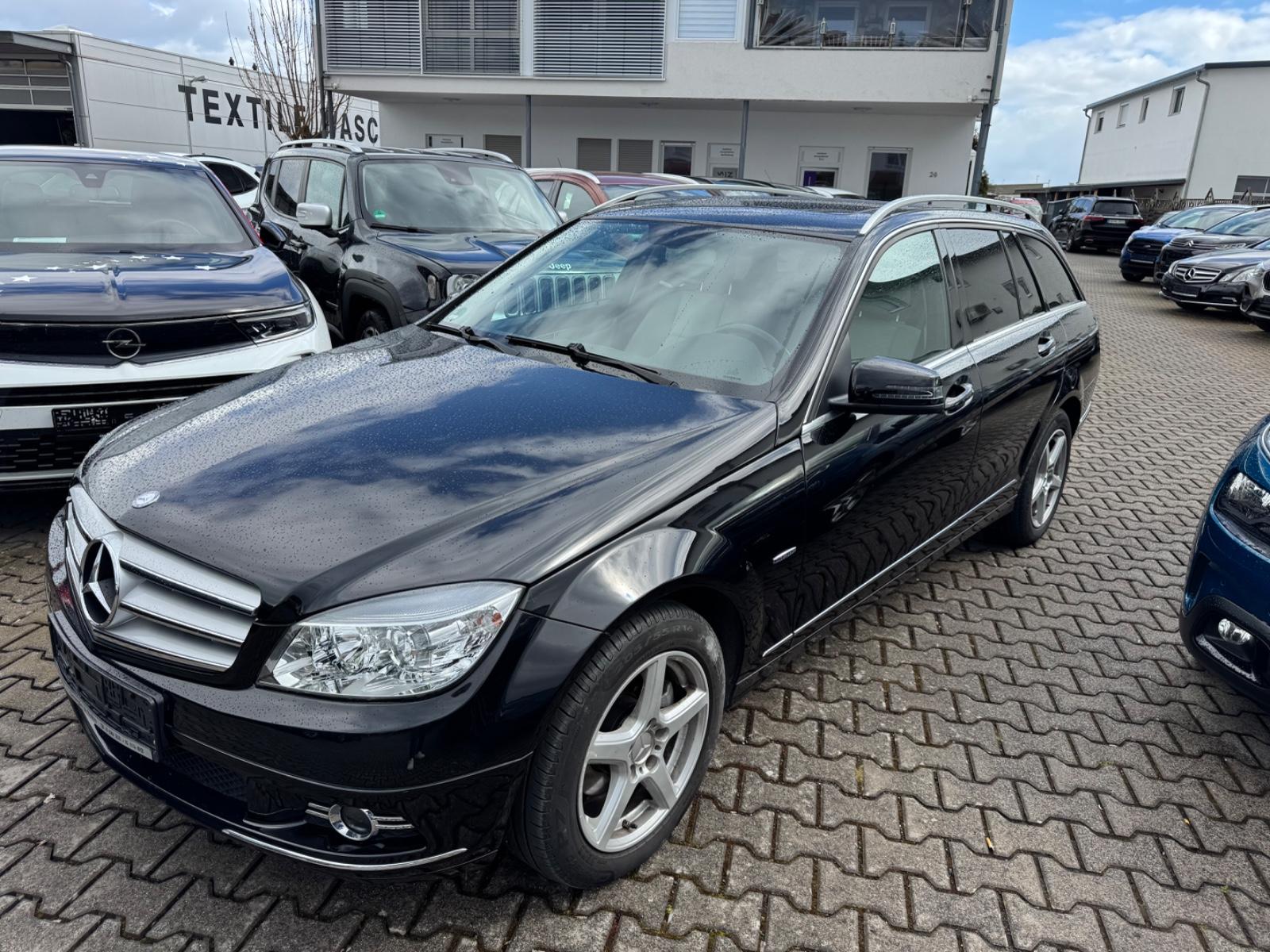Mercedes-Benz C 180 T CGI BlueEfficiency