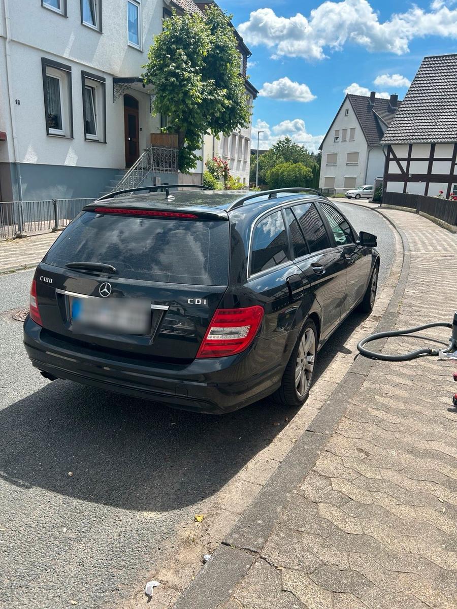 Mercedes-Benz C180 2013 — rear view