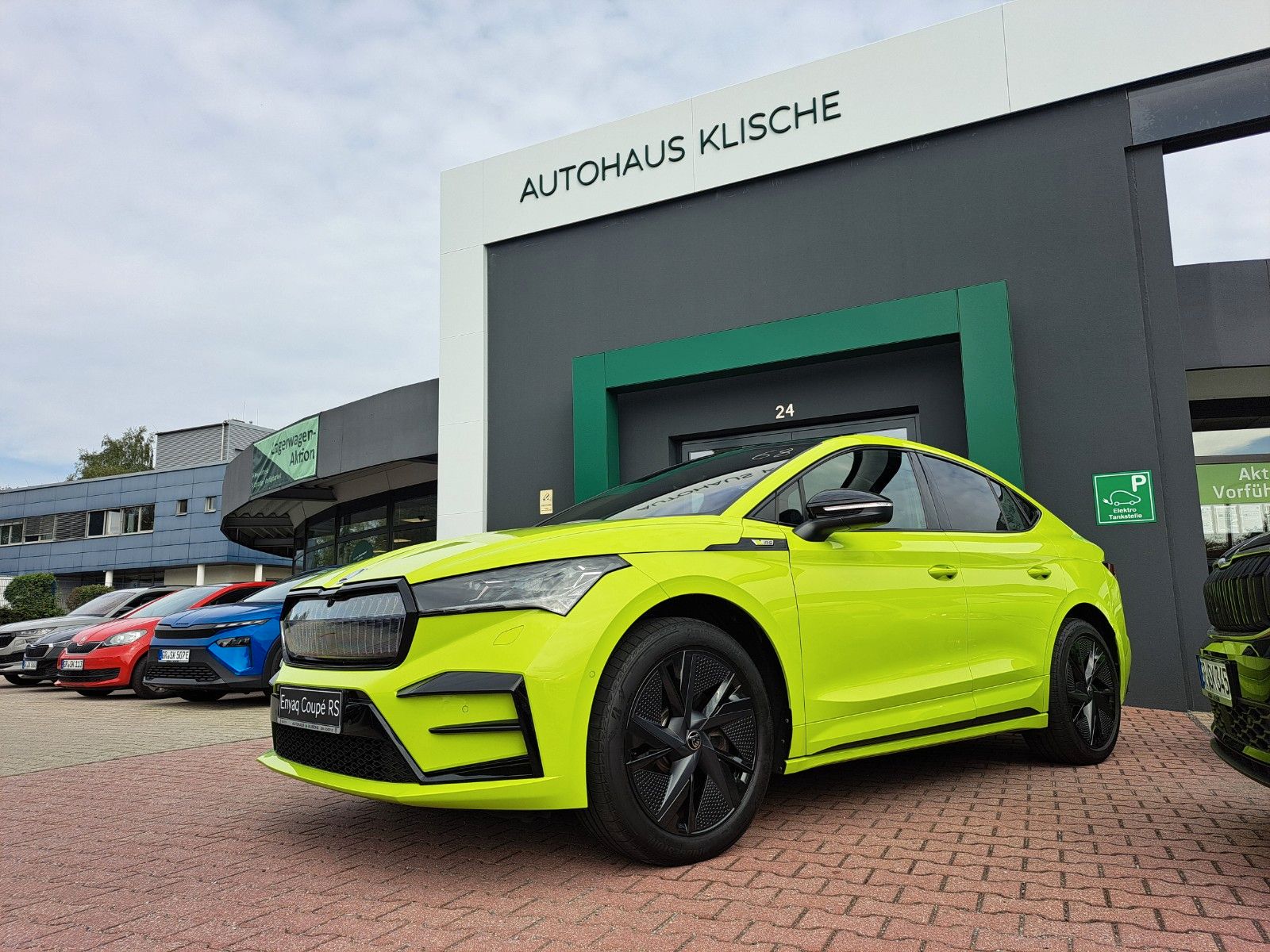 Skoda ENYAQ Coupé RS 82 kWh 220 kW 299 PS 4x4 AHK
