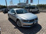 Volkswagen Passat 1.6 TDI Comfortline BlueMotion - Volkswagen Passat: TDI Bluemotion