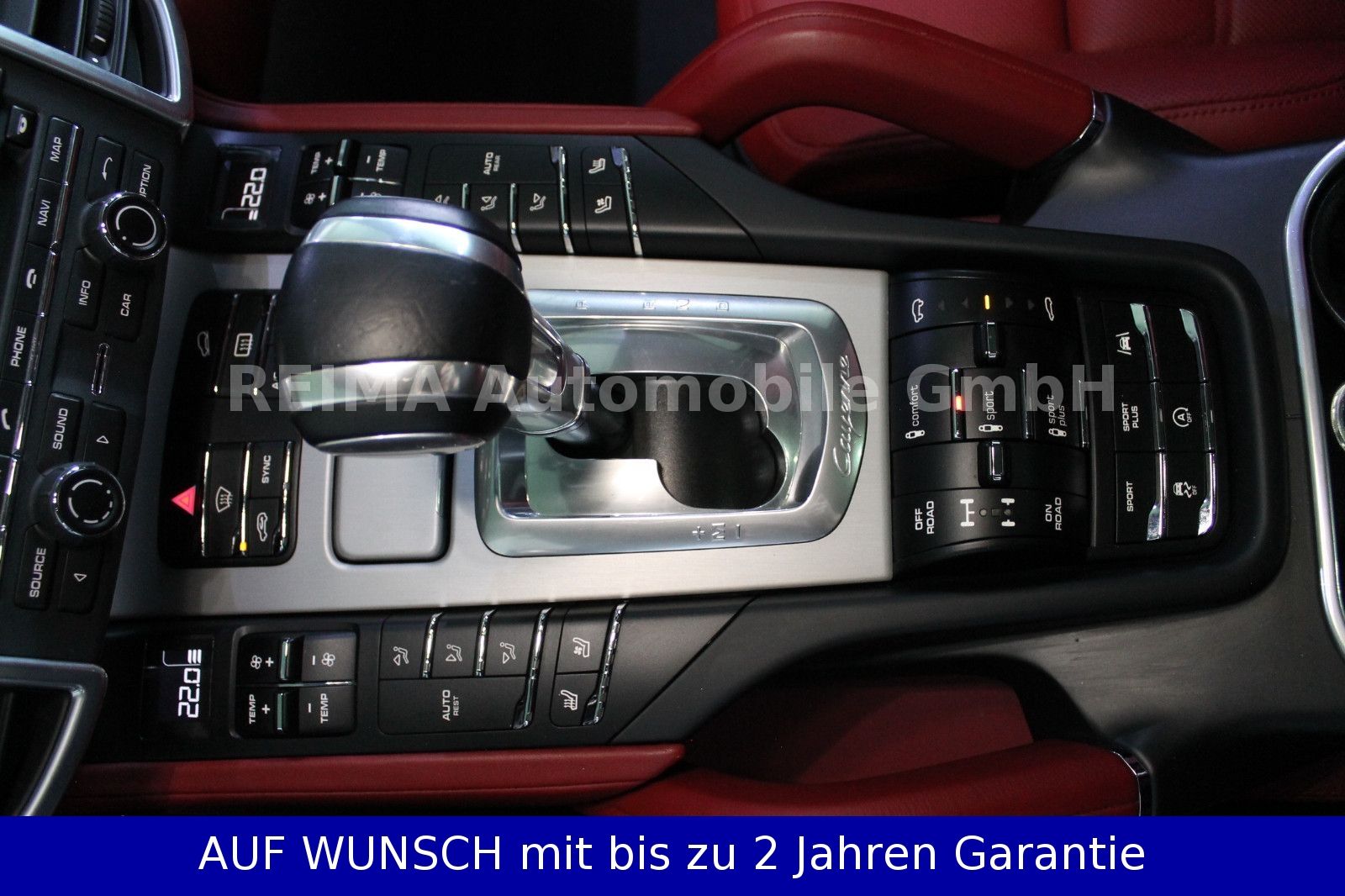 Fahrzeugabbildung Porsche Cayenne Turbo, LED, ACC, Chrono, Pano