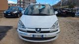 Peugeot 807 2.0 HDi 163CV aut. ST - Peugeot 807 mit Diesel-Antrieb: Automatik
