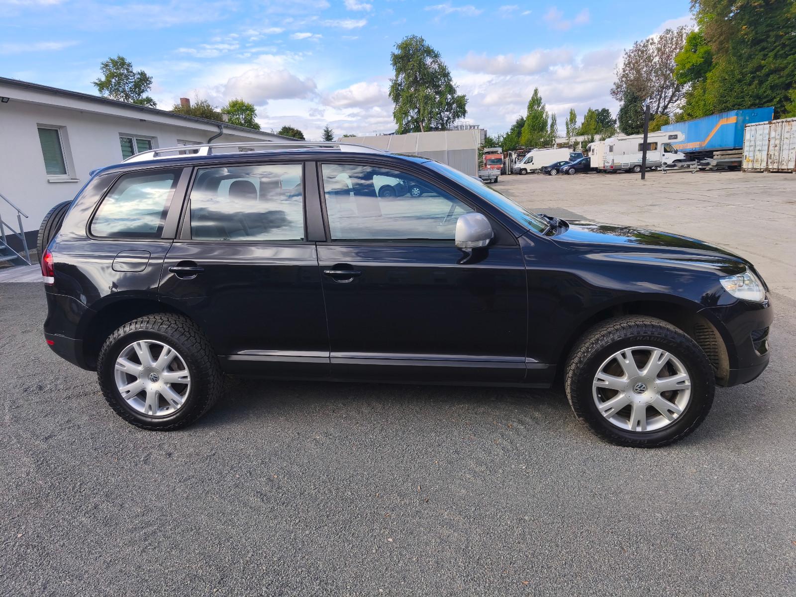Volkswagen Touareg 2010 — engine 2.967 cm³, 239 HP (176kW)