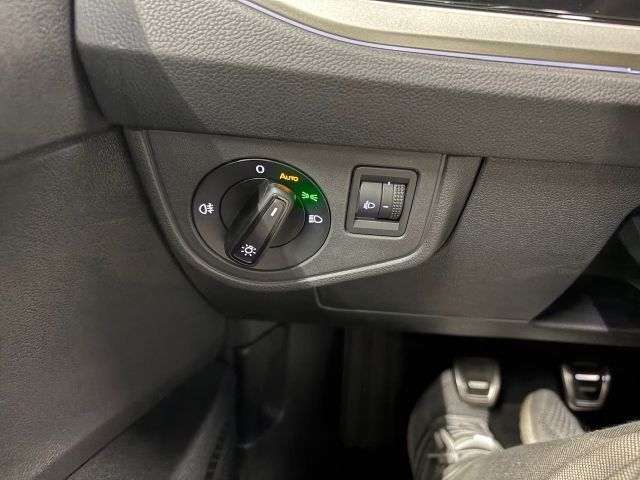 Taigo Move 1.0 TSI LED RFK SHZ