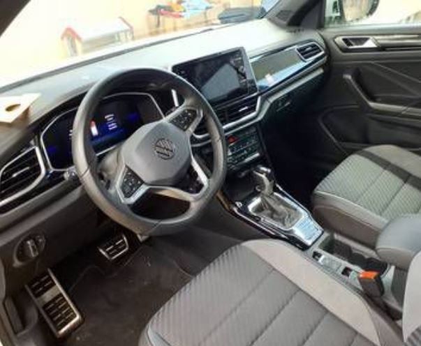 Fahrzeugabbildung Volkswagen T-Roc Cabriolet R-Line 1.5 TSI DSG LED+AHK+NAVI