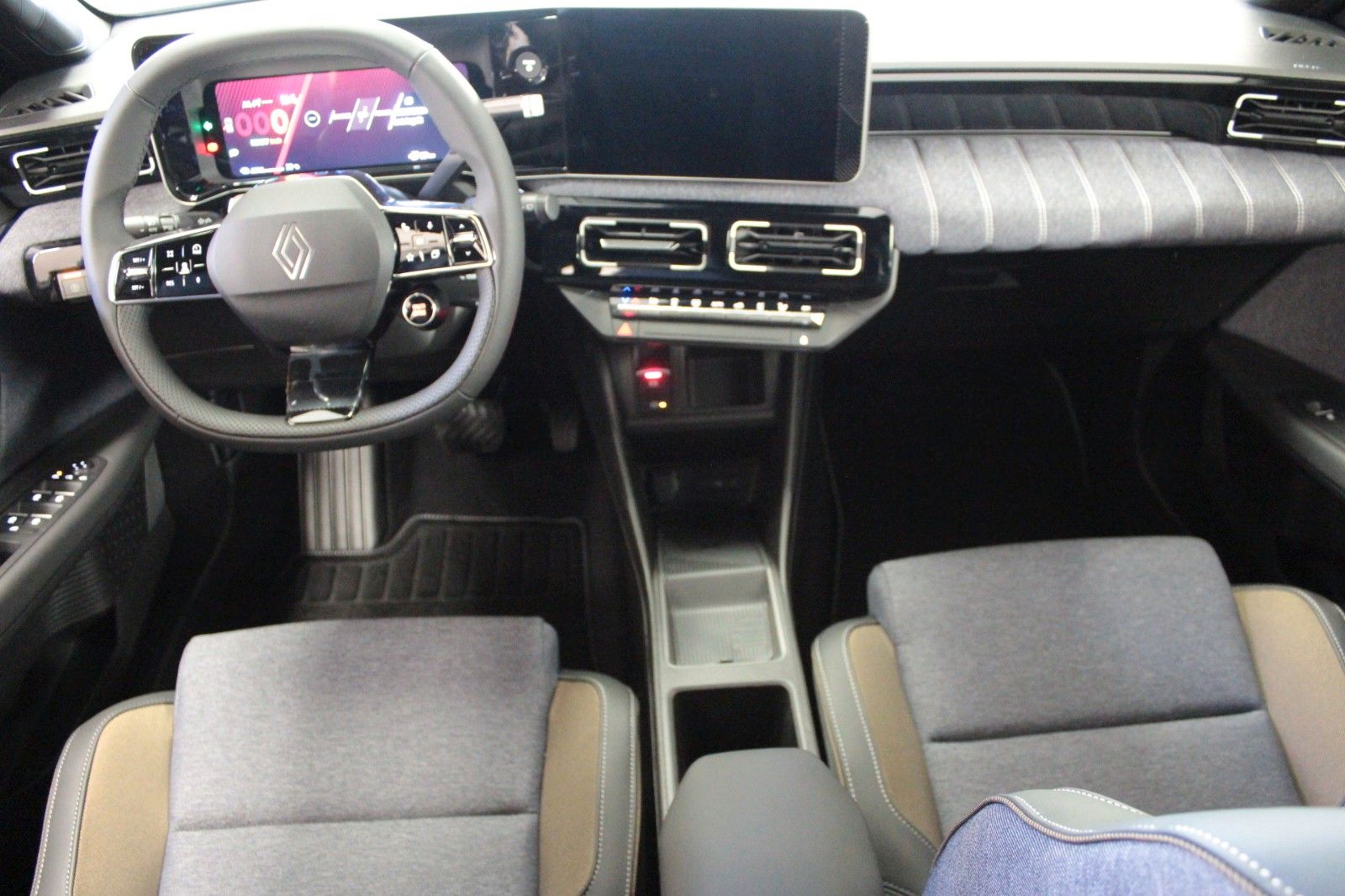 Fahrzeugabbildung Renault R 5  E-Tech Techno 120 Urban Range *Winterpaket*