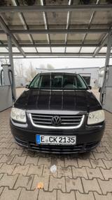 Volkswagen Touran 1.6 FSI Basis Basis - Volkswagen Touran: Basis