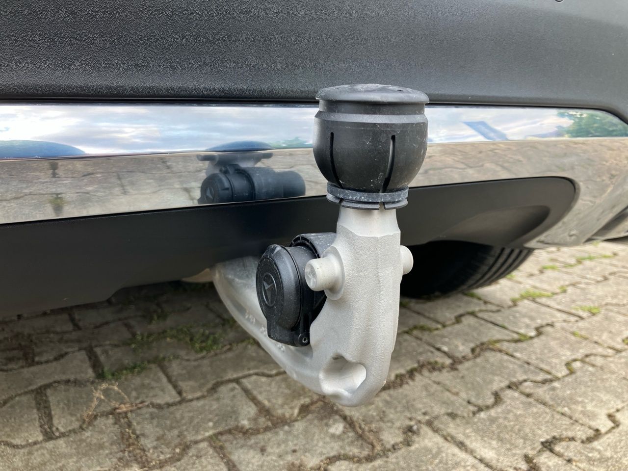 Fahrzeugabbildung Mercedes-Benz GLA 200 d AHK+MULTIBEAM+EL.HECKKL+KAMERA+SHZ+
