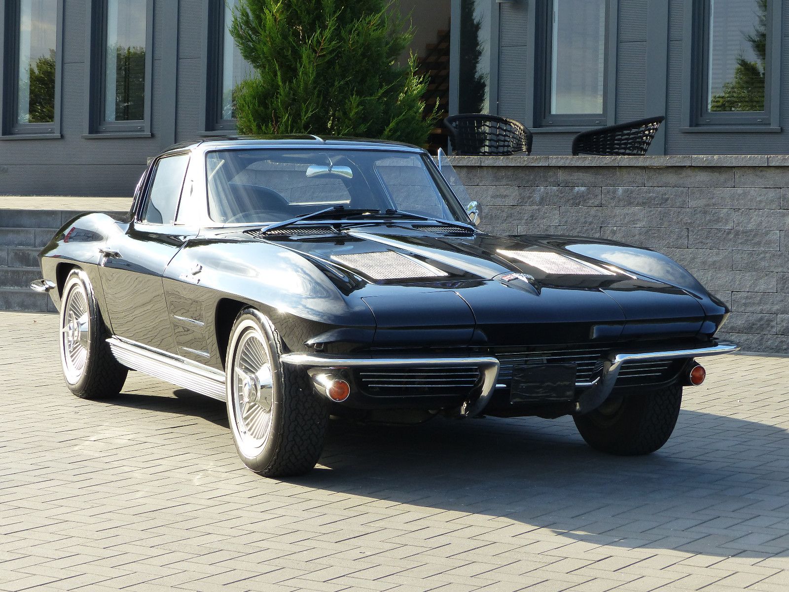 Fahrzeugabbildung Corvette Stingray Splitwindow orig.Fuel Injection