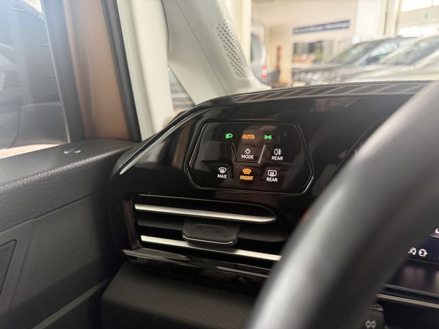 Volkswagen Caddy Maxi eHYBRID DSG STYLE LED ACC KAM 7SITZ