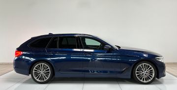 Fahrzeugabbildung BMW 540d xD Sport Line Kamera DAB H/K HUD Keyles 19"