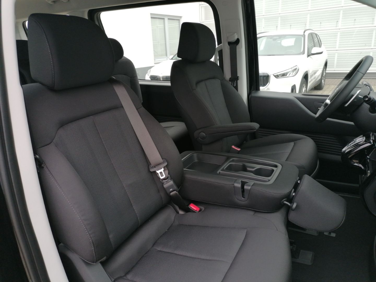 Hyundai Staria – Bild 15