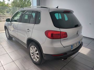 Volkswagen Tiguan - 7