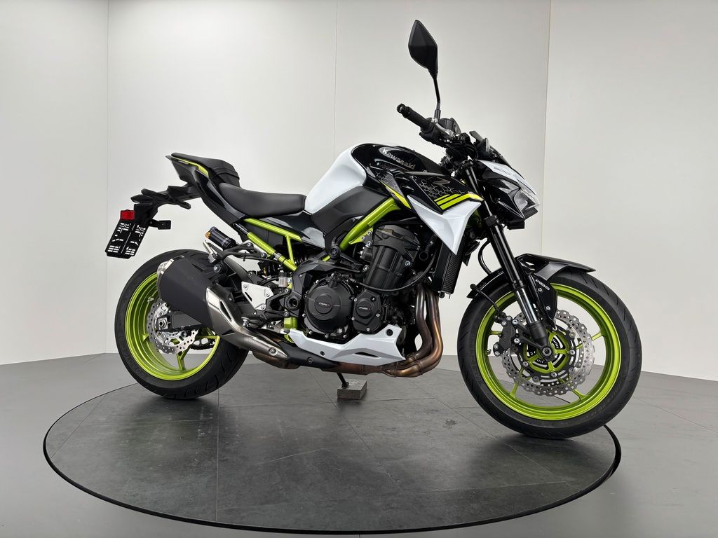 Fahrzeugabbildung Kawasaki Z900 *TOP-ZUSTAND *SERVICE NEU