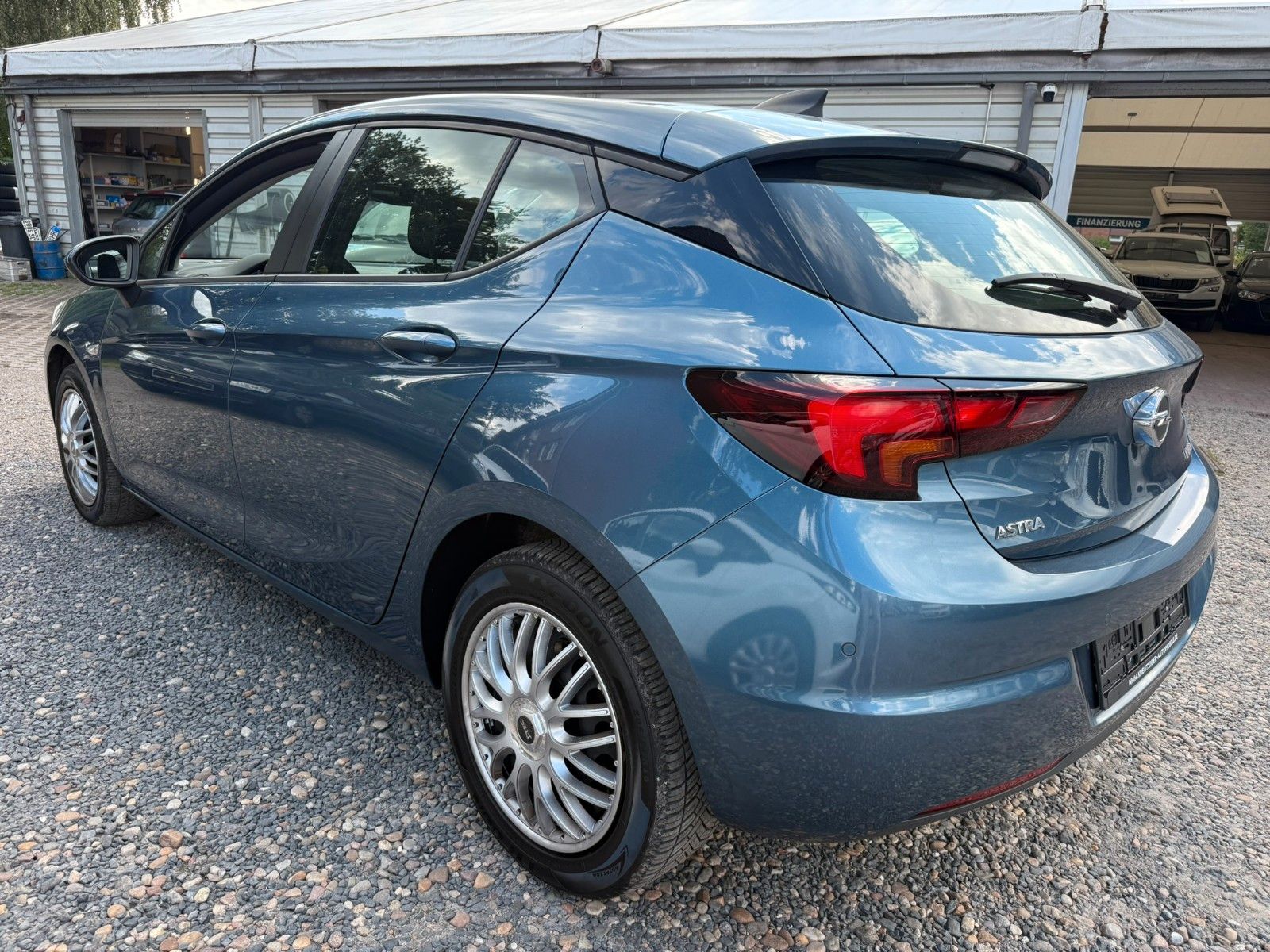 Fahrzeugabbildung Opel Astra K Lim. 5-trg. Business Start/Stop