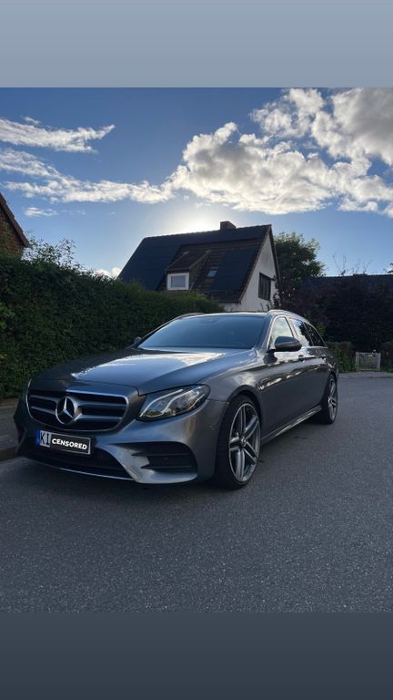 Image of Mercedes-Benz E 220