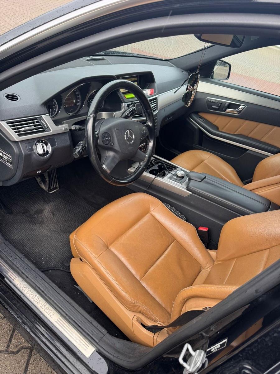 Mercedes-Benz E350 2010 — photo 8