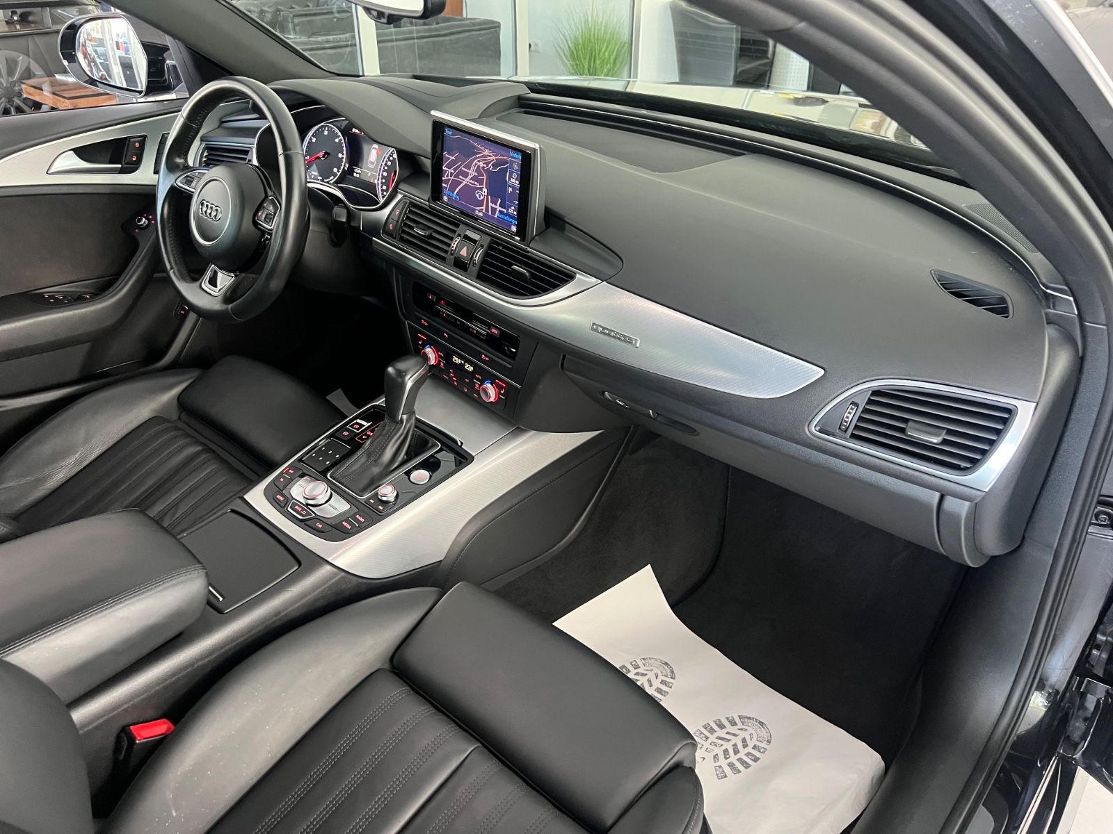 Fahrzeugabbildung Audi A6 Avant 3.0 TDI clean diesel quattro *PANO*HEAD